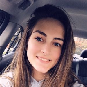 Meet your Posher, Kaitlyn